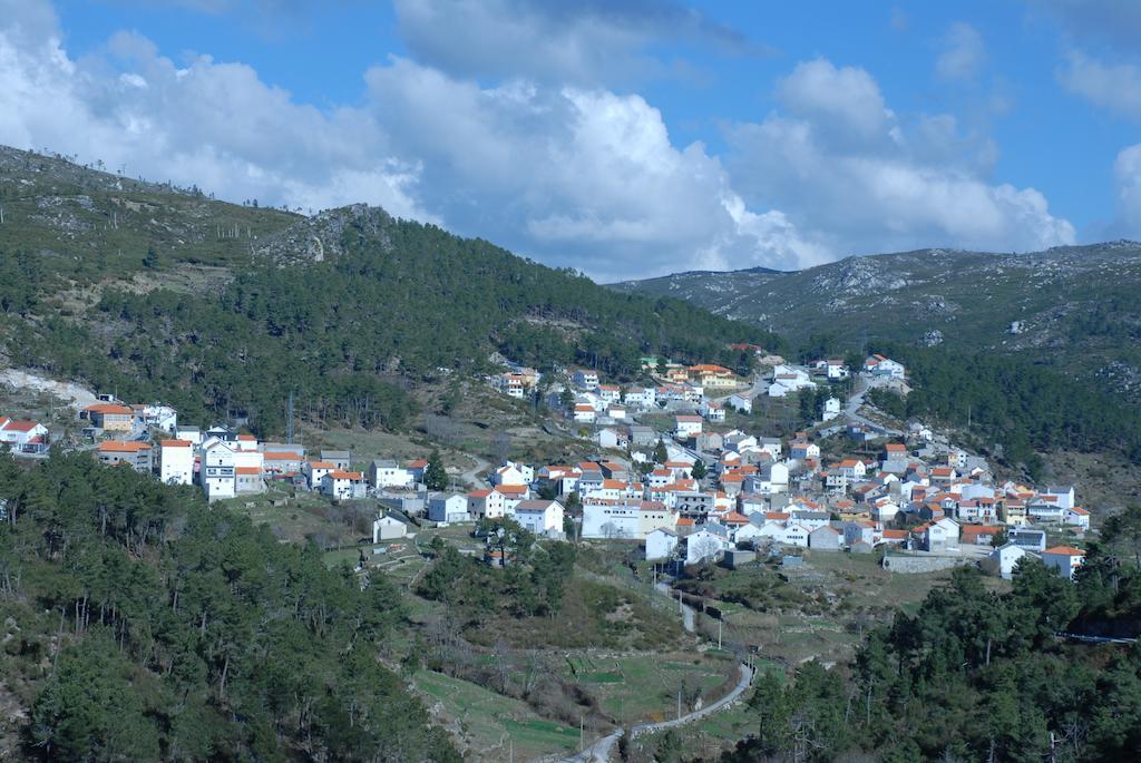 Casa Da Moreia Sabugueiro  Esterno foto